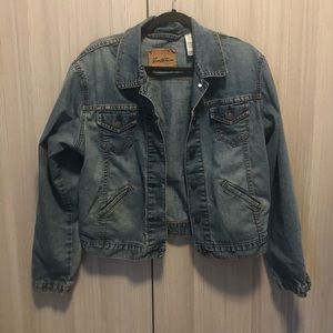 VINTAGE Levi’s Oversized Denim Jacket
